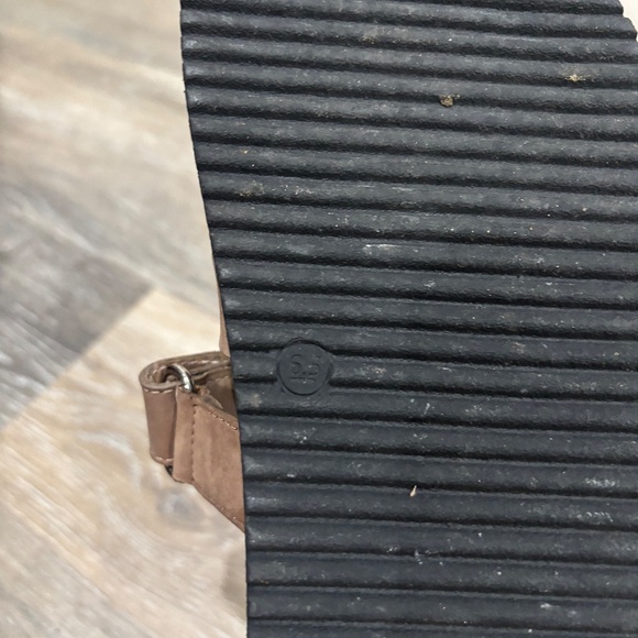 STEVE MADDEN MAYVEN SLIDE - Picture 9 of 11